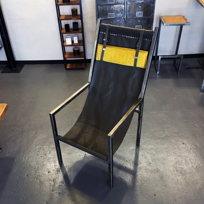 https://www.elisabeth-nicolas.com/696-thickbox_default/fauteuil-toile.jpg